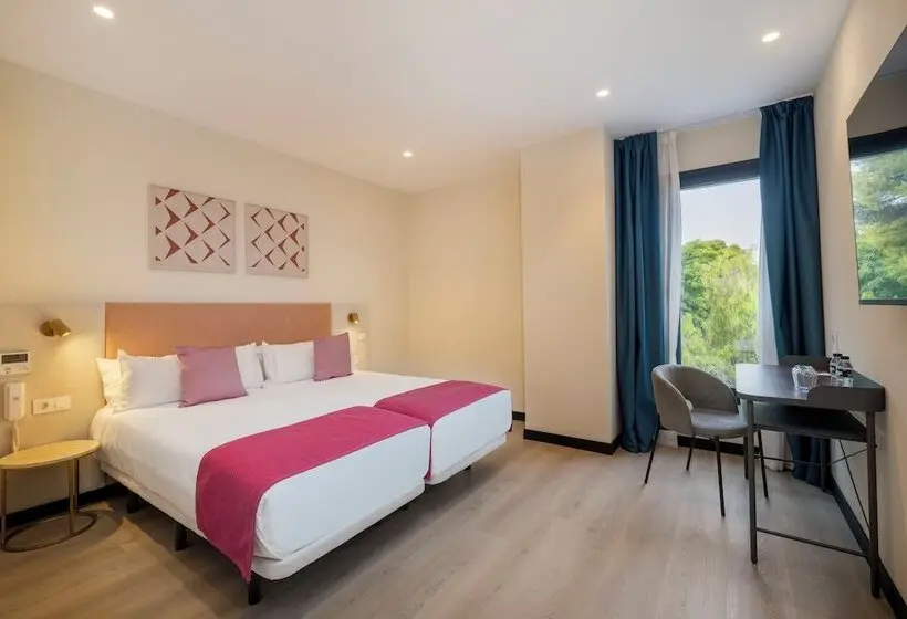 Molina Plaza by SH Hoteles