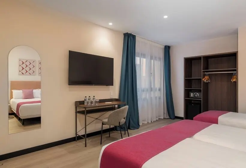Molina Plaza by SH Hoteles