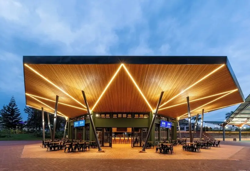 Zaria Court Hotel Kigali, Tapestry Collection by Hilton