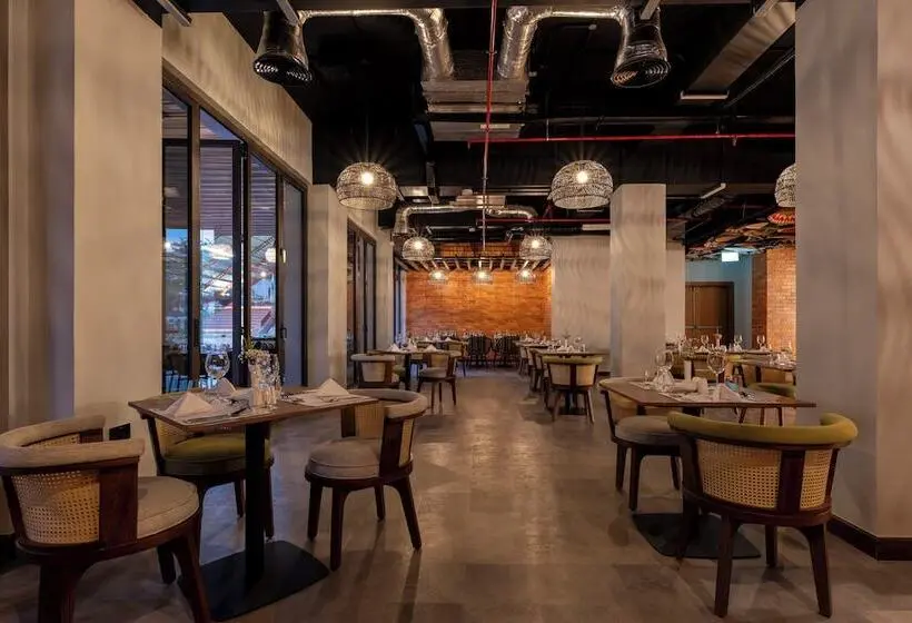 Zaria Court Hotel Kigali, Tapestry Collection by Hilton