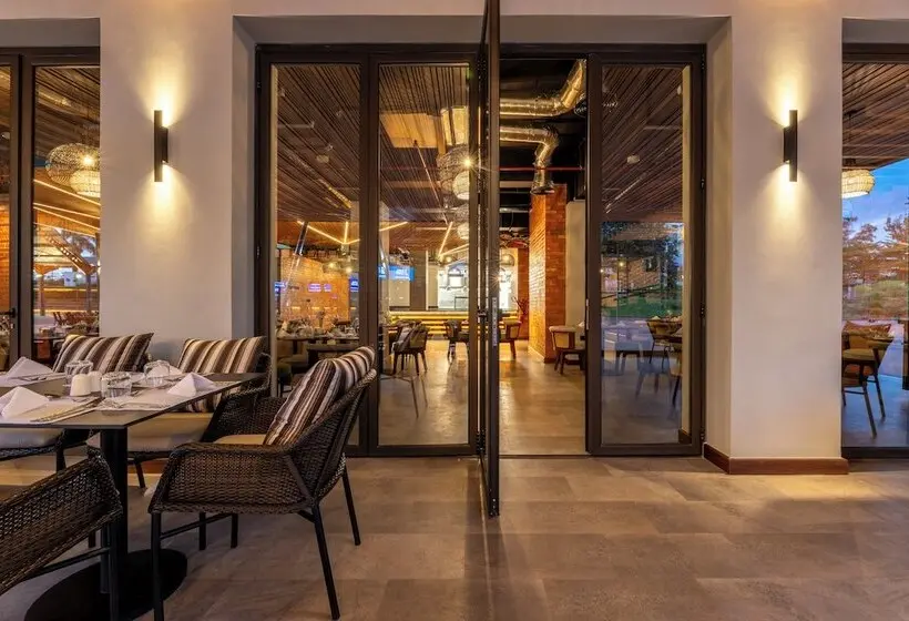 Zaria Court Hotel Kigali, Tapestry Collection by Hilton