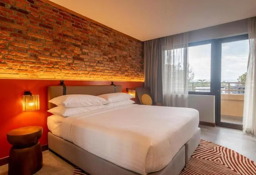 Zaria Court Hotel Kigali, Tapestry Collection by Hilton