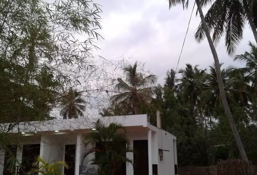 ベッドアンドブレックファースト Sea Glow  Tangalle