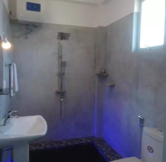 تختخواب و صبحانه Sun & Moon Good View Villa