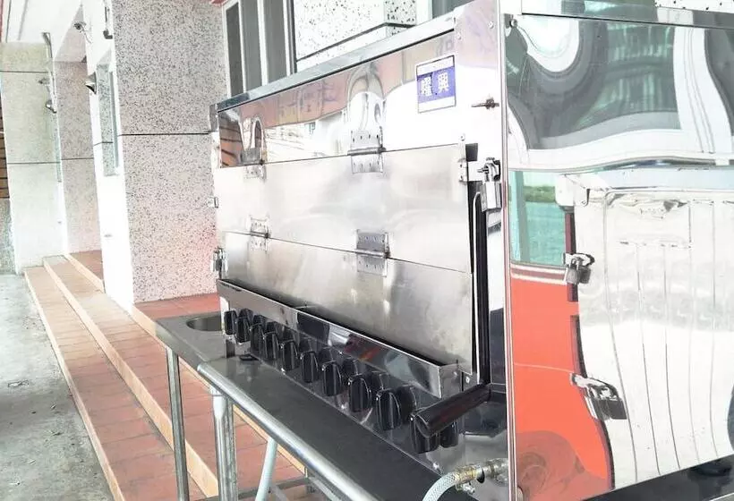 تختخواب و صبحانه Trip Villagesunshine Light Travel