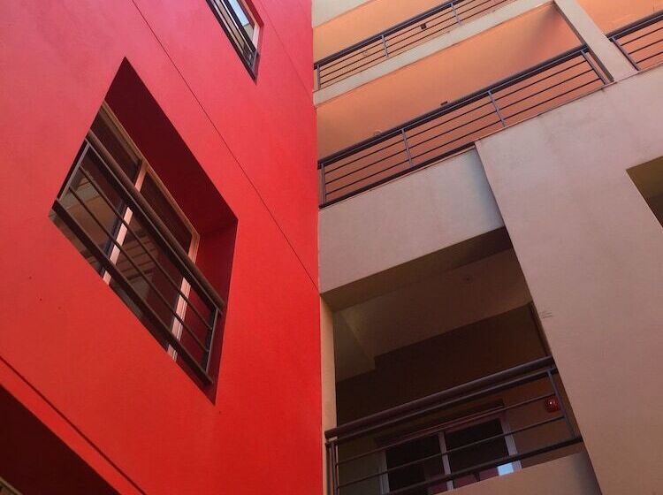 Circus Hostel&hotel Montevideo