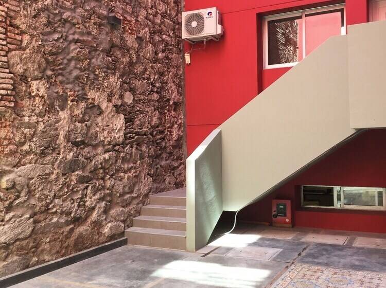 Circus Hostel&hotel Montevideo