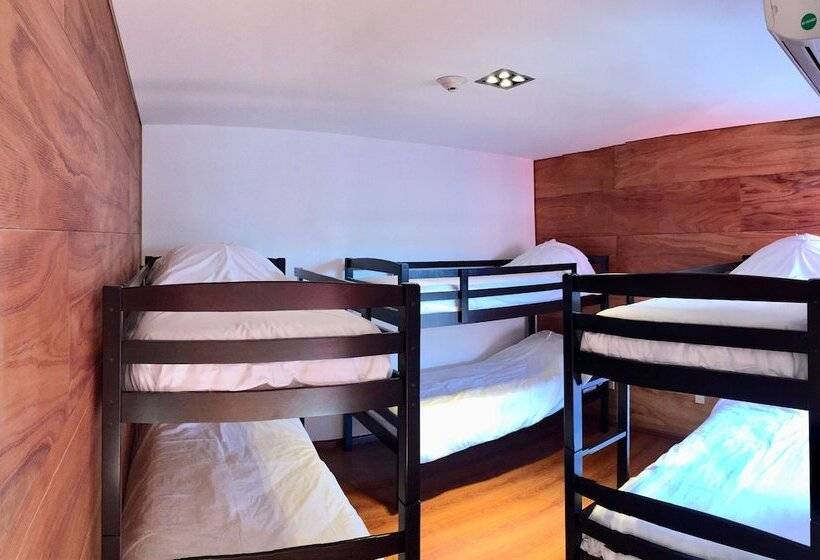 Circus Hostel&hotel Montevideo