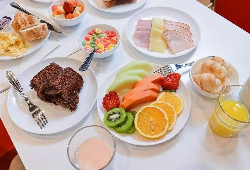 ホテル Ibis Budget Santos Gonzaga