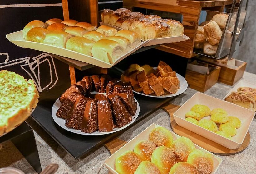 בית מלון כפרי Ibis Budget Santos Gonzaga