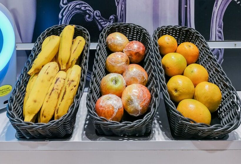 בית מלון כפרי Ibis Budget Santos Gonzaga