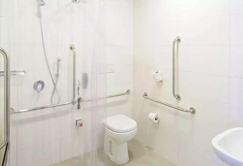 ホテル Ibis Budget Santos Gonzaga