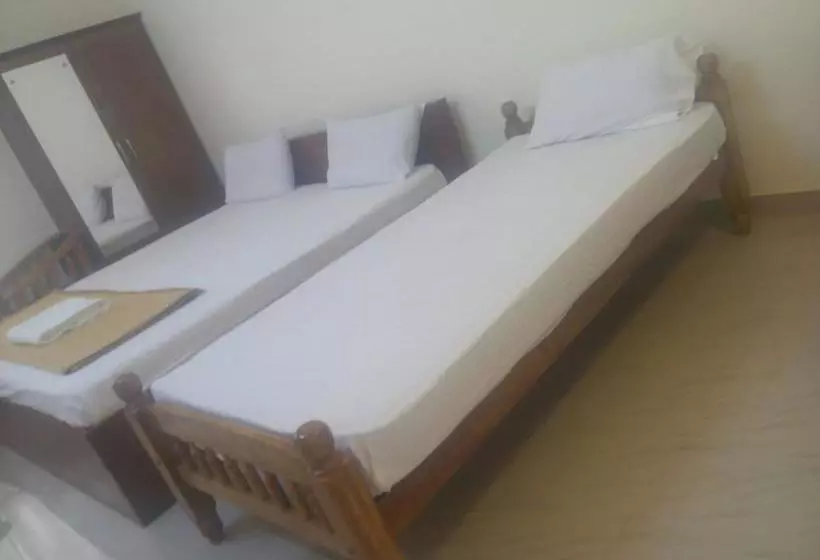 Hotelli Manjira Lodge