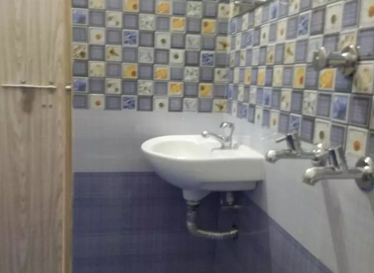 Hotelli Manjira Lodge