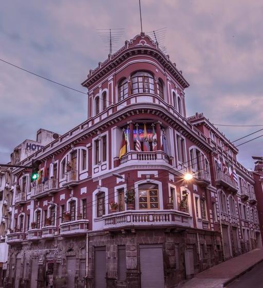 فندق Plaza Del Teatro