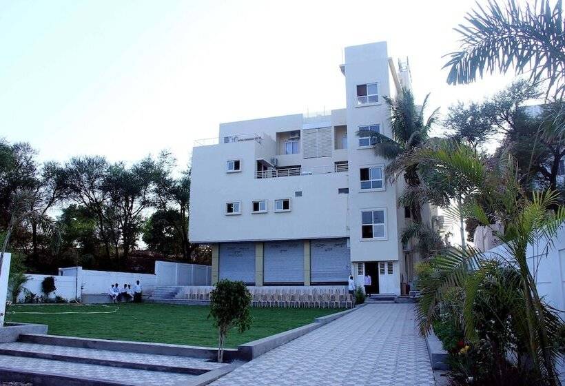 فندق Royal Palace