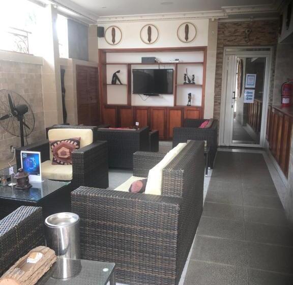 Otel Résidence Hôtelière Le Jomonia