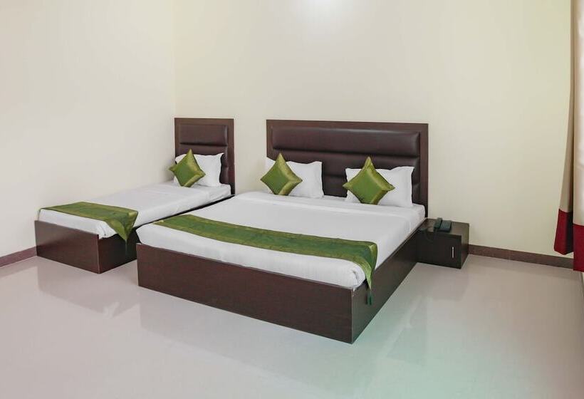 هتل Treebo Trip Annaya Royals Lucknow