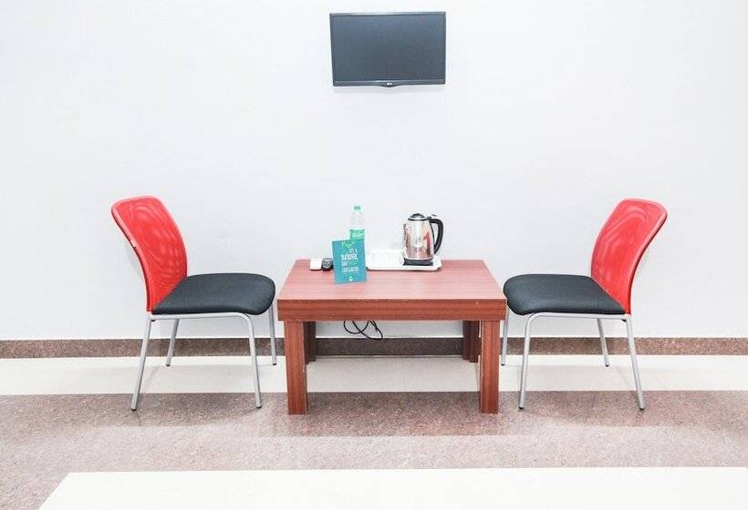 هتل Treebo Trip Annaya Royals Lucknow