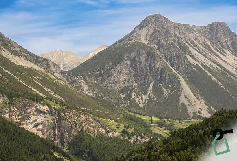 ホテル Hotiday Bormio Valdidentro