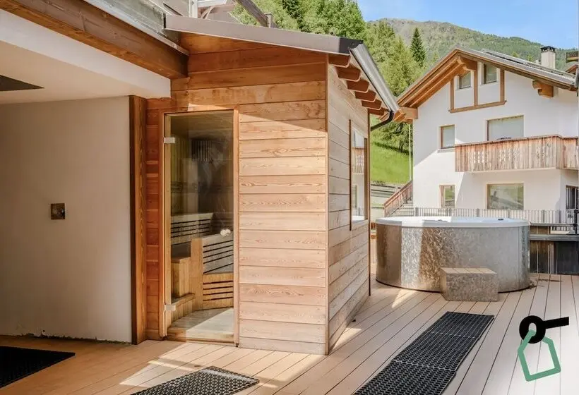 ホテル Hotiday Bormio Valdidentro