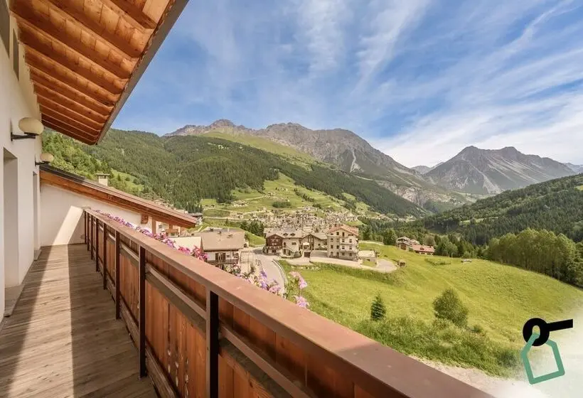 ホテル Hotiday Bormio Valdidentro