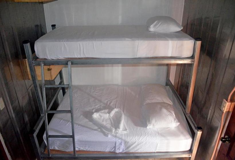 Arenal Container Hostel