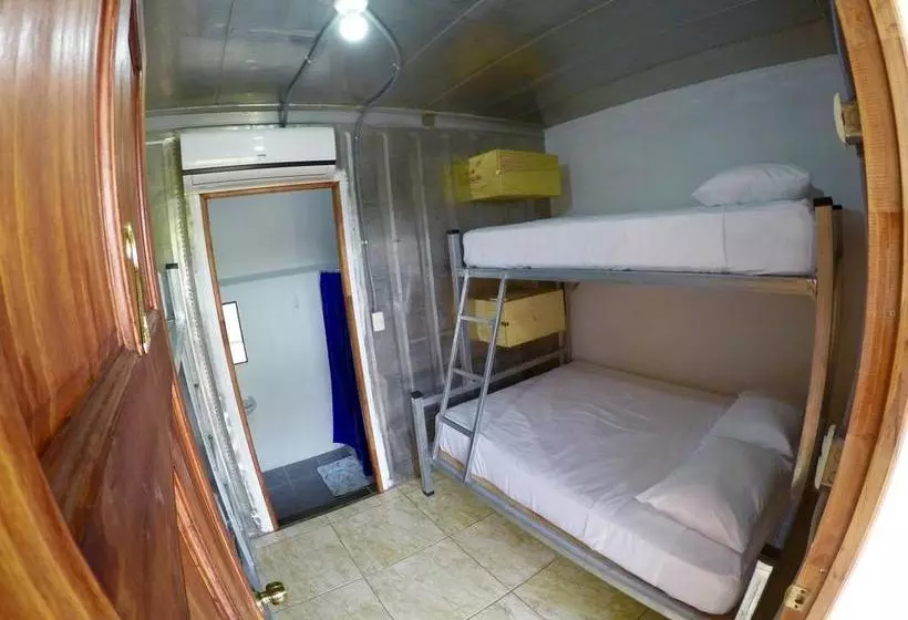 Arenal Container Hostel