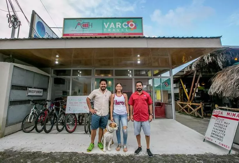 Arenal Container Hostel