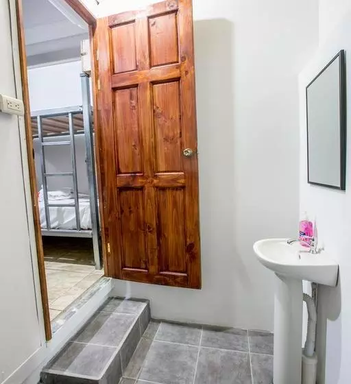 Arenal Container Hostel