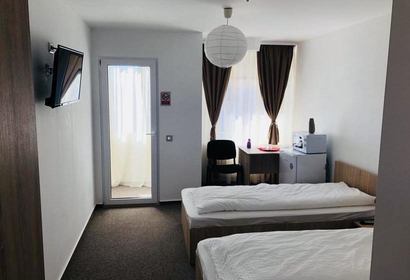 مبيت وإفطار Academia De Arhitectura