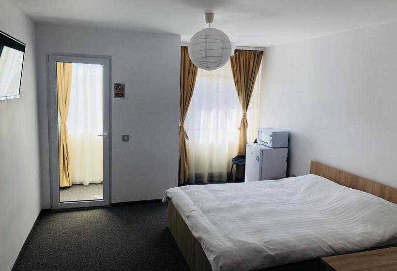 مبيت وإفطار Academia De Arhitectura