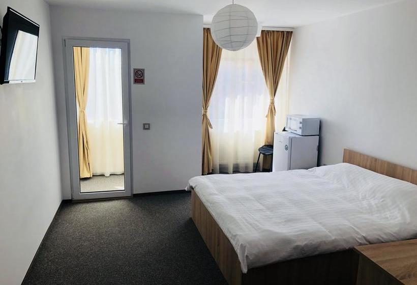 مبيت وإفطار Academia De Arhitectura