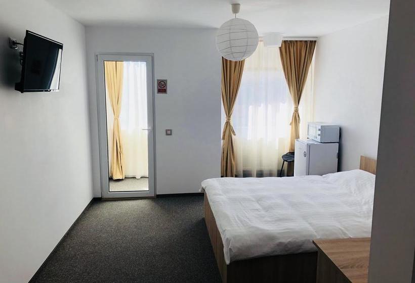 مبيت وإفطار Academia De Arhitectura