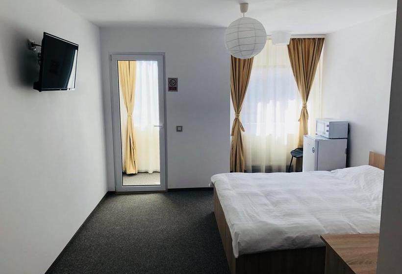 مبيت وإفطار Academia De Arhitectura