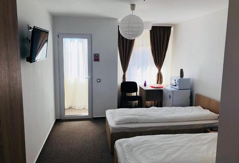 مبيت وإفطار Academia De Arhitectura