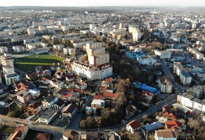 مبيت وإفطار Academia De Arhitectura