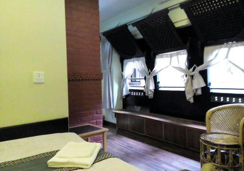 تختخواب و صبحانه Green Tara Heritage Home