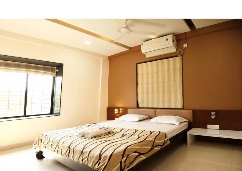 Aamiaismajoitus (B&B) Vrundavan Deluxe