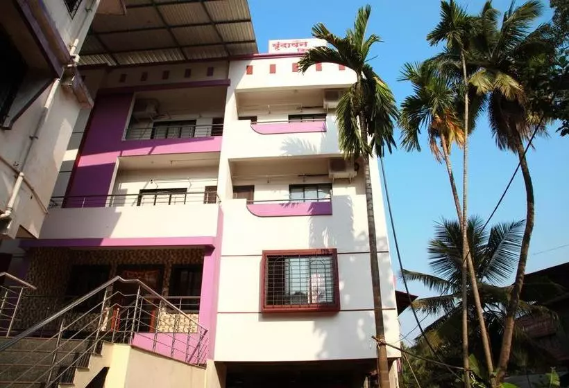 Aamiaismajoitus (B&B) Vrundavan Deluxe