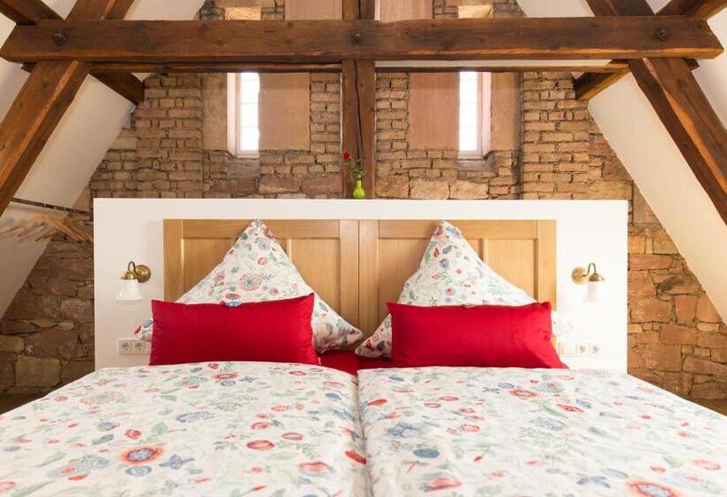 בית מלון כפרי Altes Amtsgericht Oppenheim