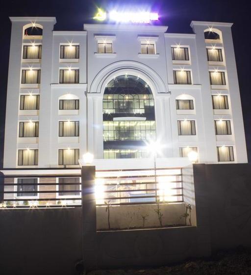 בית מלון כפרי Cygnett Inn