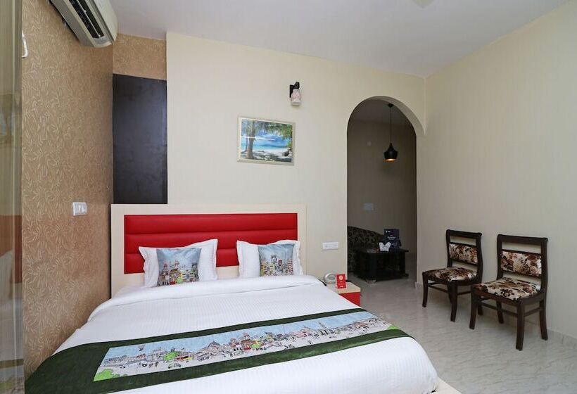 Hotel Fabexpress Gross Plaza