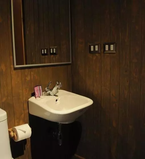 هتل Hostal Buena Tierra