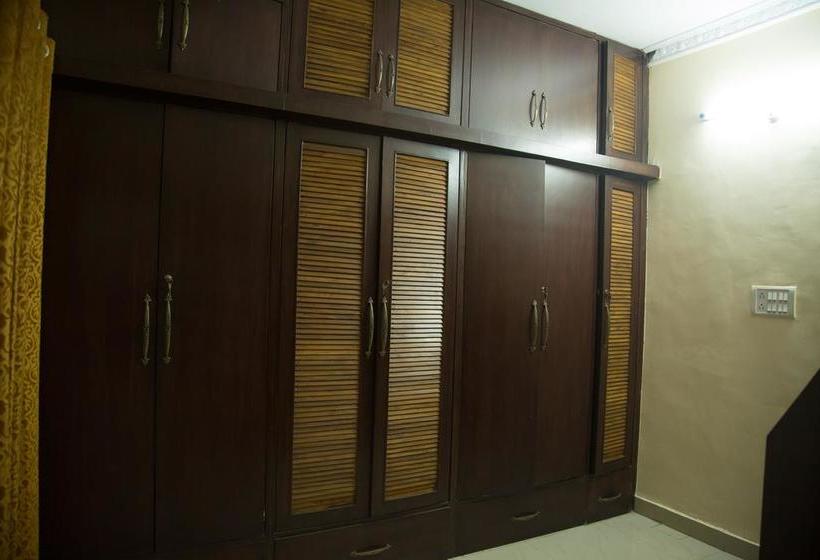 酒店 Oyo 10077 Indrapuri