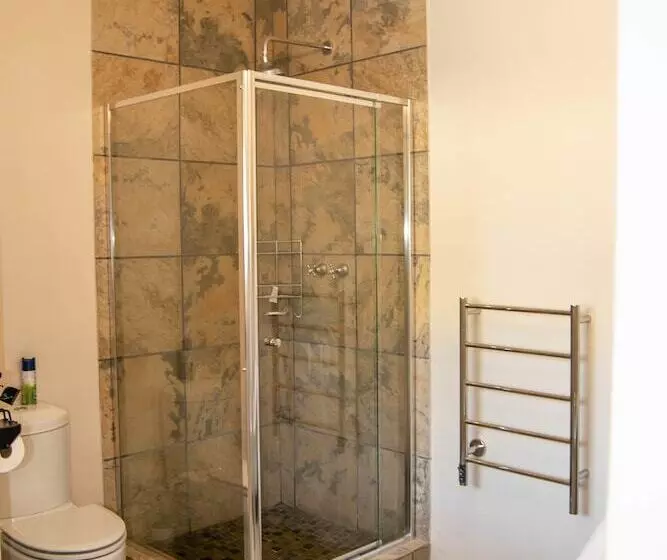 ホテル The Fat Mulberry Guest Farm