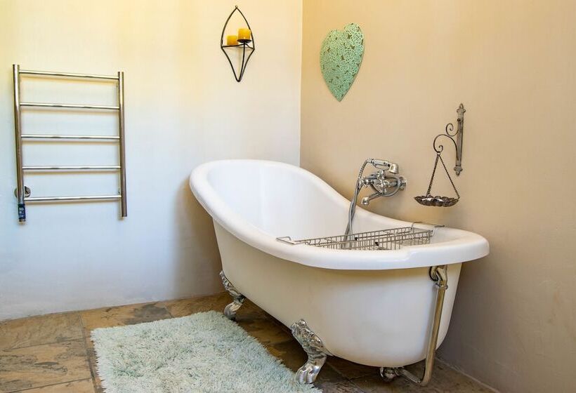 فندق The Fat Mulberry Guest Farm