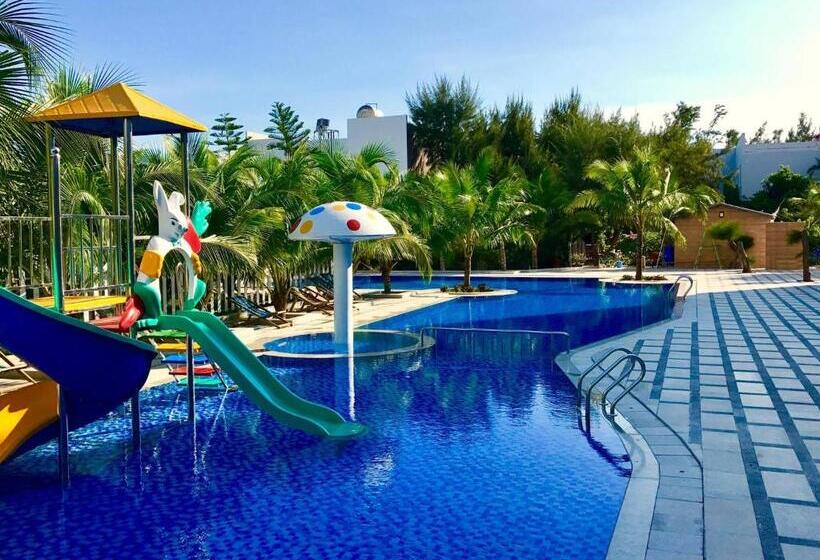 Oceanward Hotel & Resort