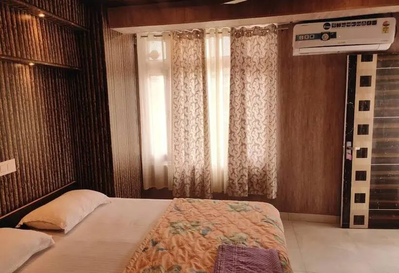 ホテル Goroomgo Koyal Mandi