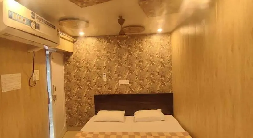 ホテル Goroomgo Koyal Mandi
